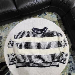 Pink Diamond Long Sleeve Cropped Striped Sweater in Navy & White - Size S/M